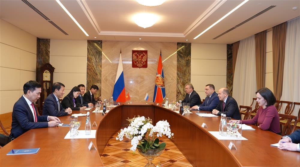 Overview of the talks.