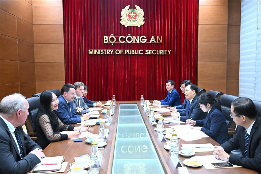 Overview of the meeting.