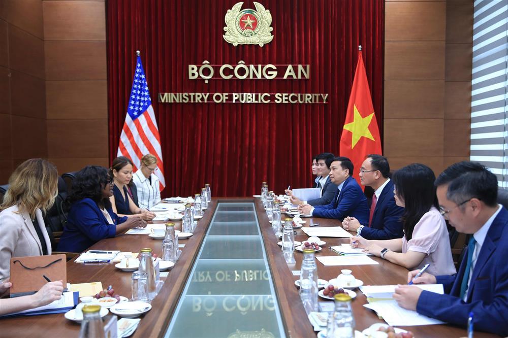 Overview of the meeting.