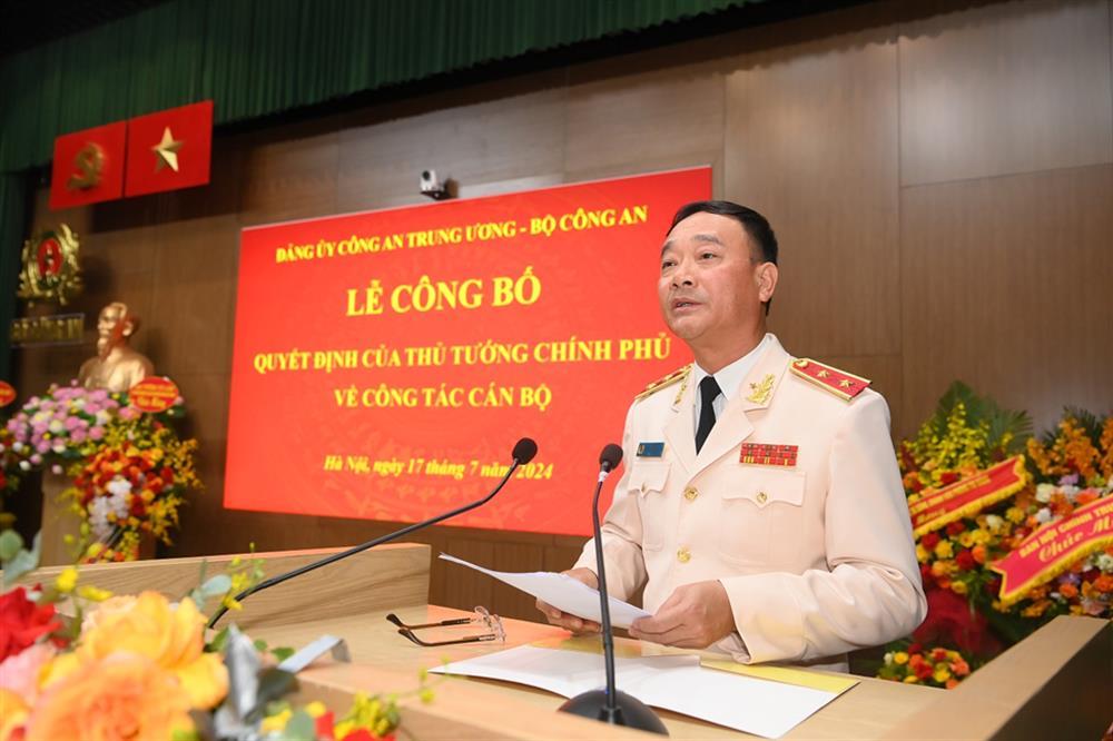 Deputy Minister Pham The Tung delivers speech.