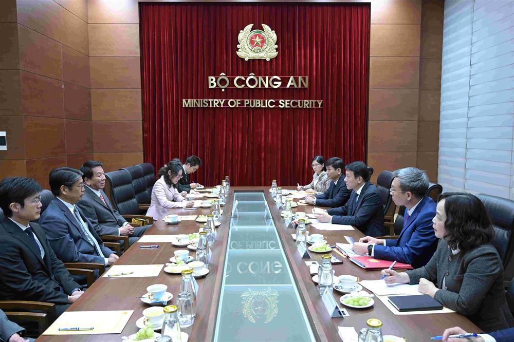 Overview of the meeting.