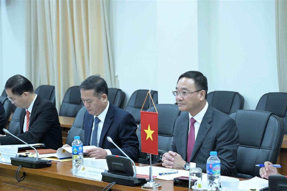 Deputy Minister Pham The Tung speaks at the dialogue.