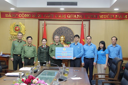 The MPS receives the financial support from the VGCL.